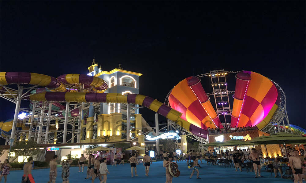 水上乐园规划中的水上景观如何增加互动性？