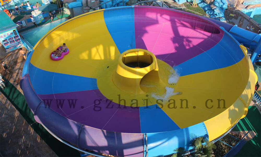 定制水上游乐设备，为您的水上乐园增添更多乐趣
