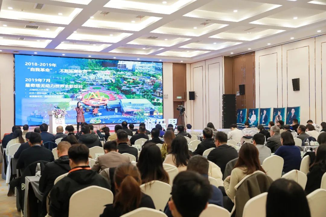 金冠荣耀，见证卓越！jinnianhui今年会游乐斩获两项重量级大奖