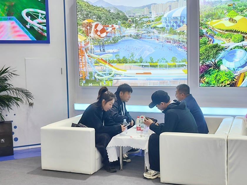 相聚郑州，引爆热潮——jinnianhui今年会游乐亮相2025中国（郑州）旅游休闲娱乐产业博览会，实力领航水上游乐新纪元！